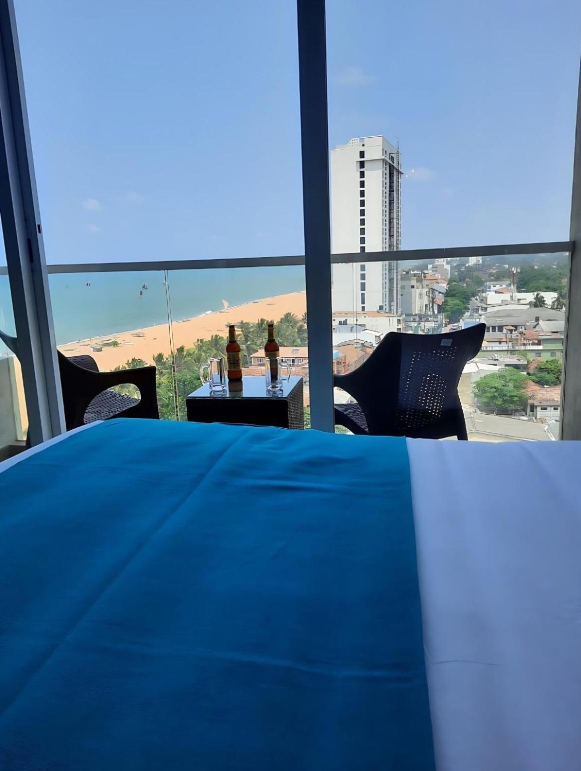 Negombo Ocean Breeze - Bliss On The Beach Luxury Apartments By Serendib Vacation מראה חיצוני תמונה