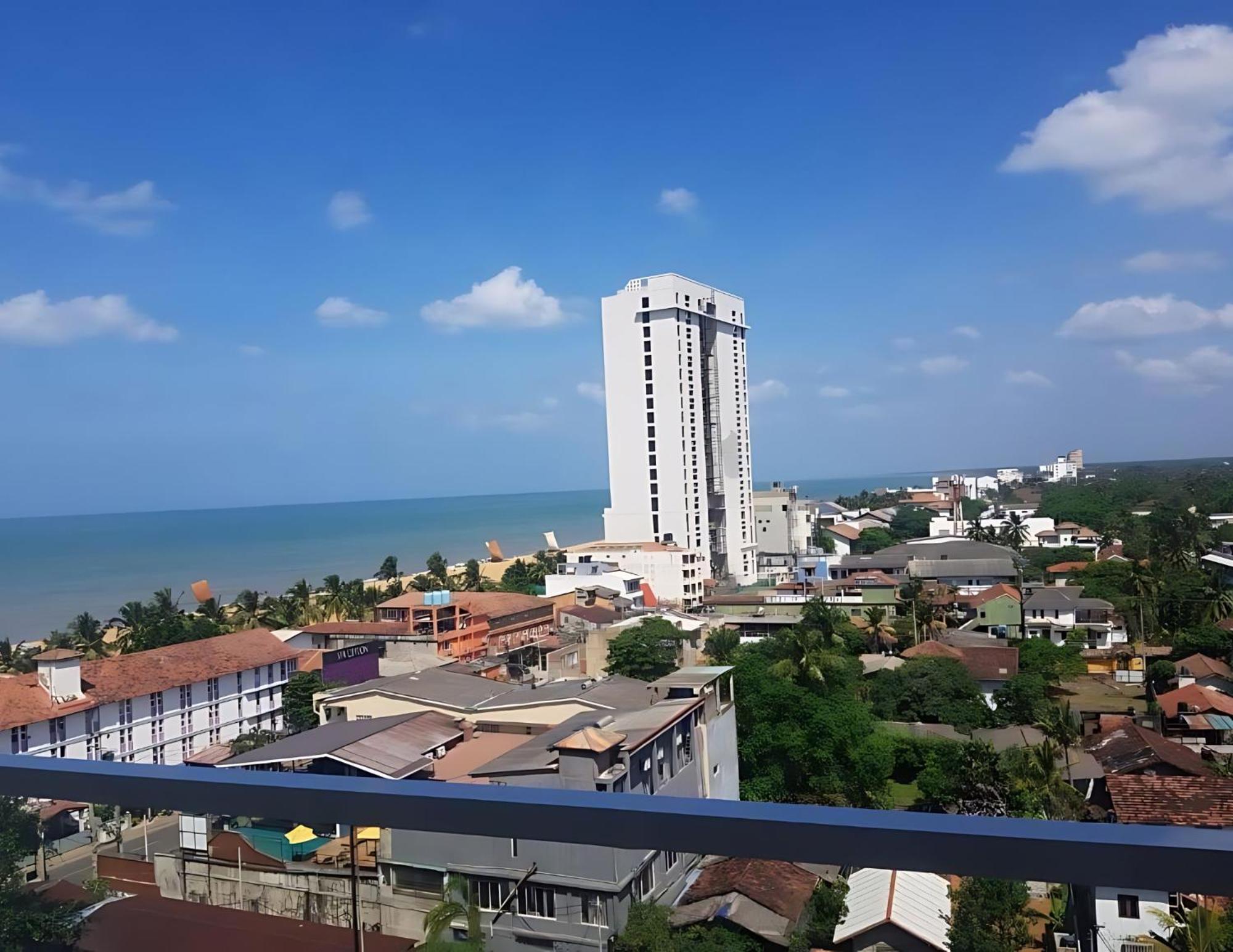Negombo Ocean Breeze - Bliss On The Beach Luxury Apartments By Serendib Vacation מראה חיצוני תמונה