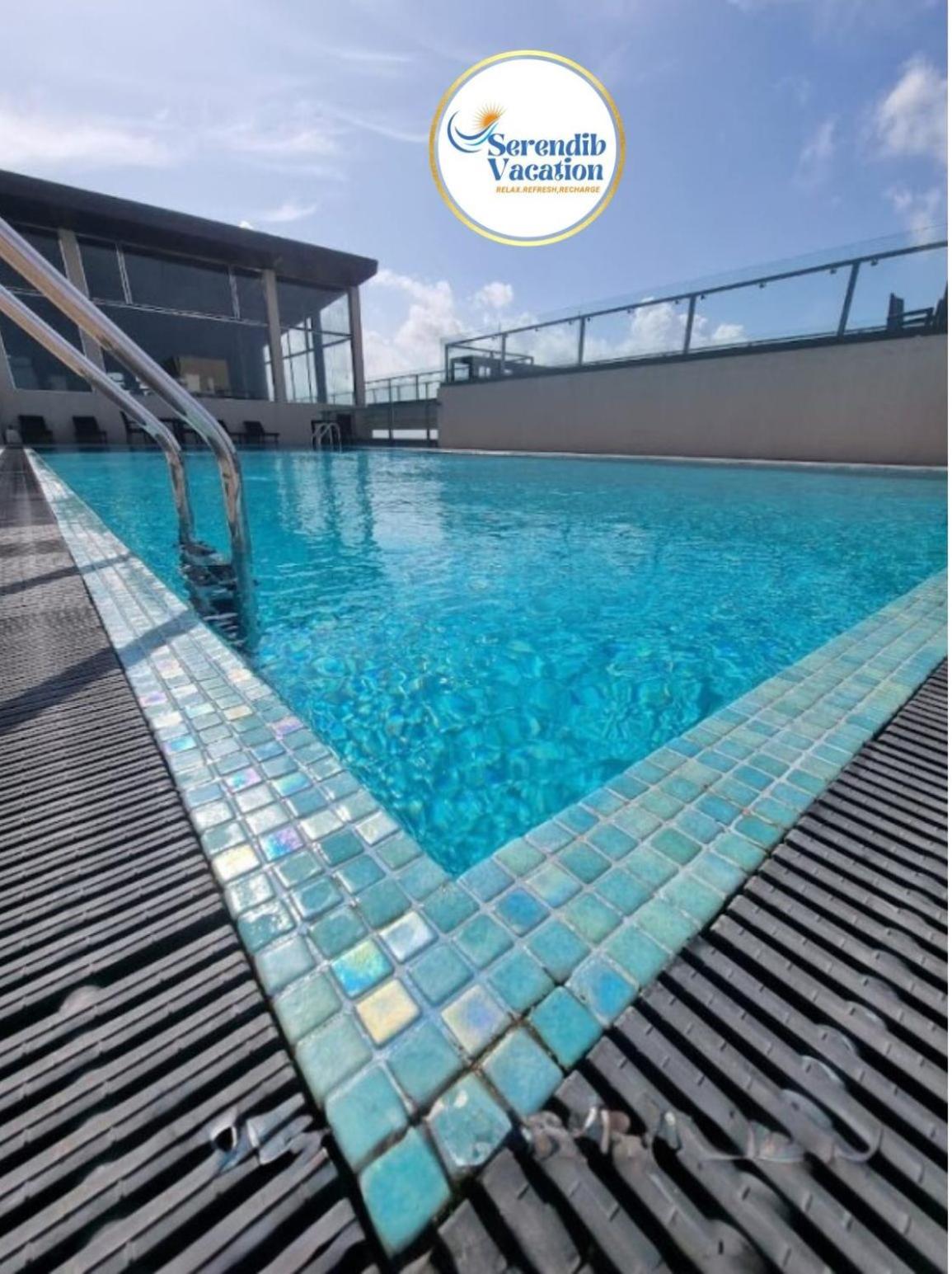 Negombo Ocean Breeze - Bliss On The Beach Luxury Apartments By Serendib Vacation מראה חיצוני תמונה